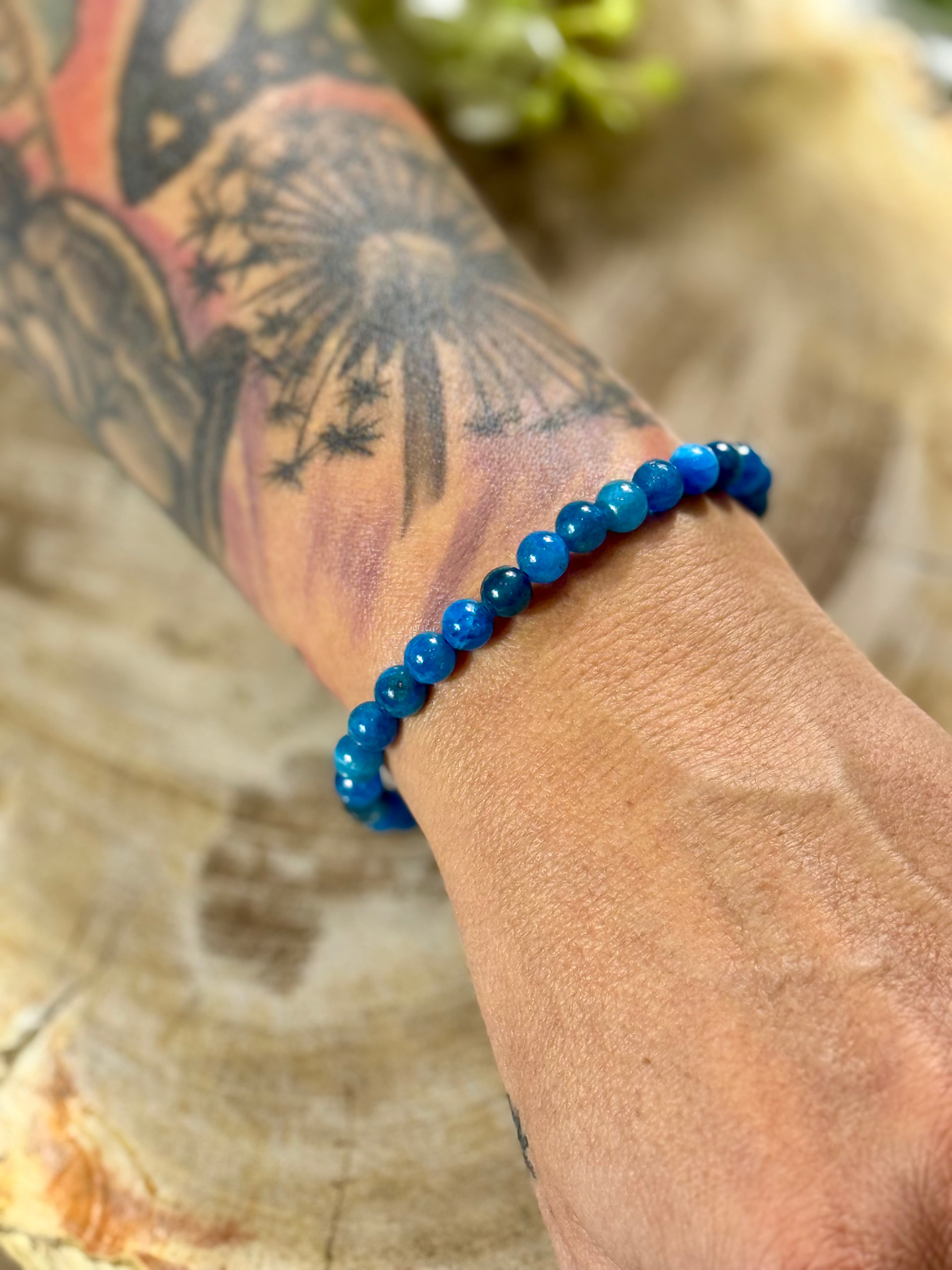 Apatit | Armband (rund) mit kleinen Steinen (6mm)