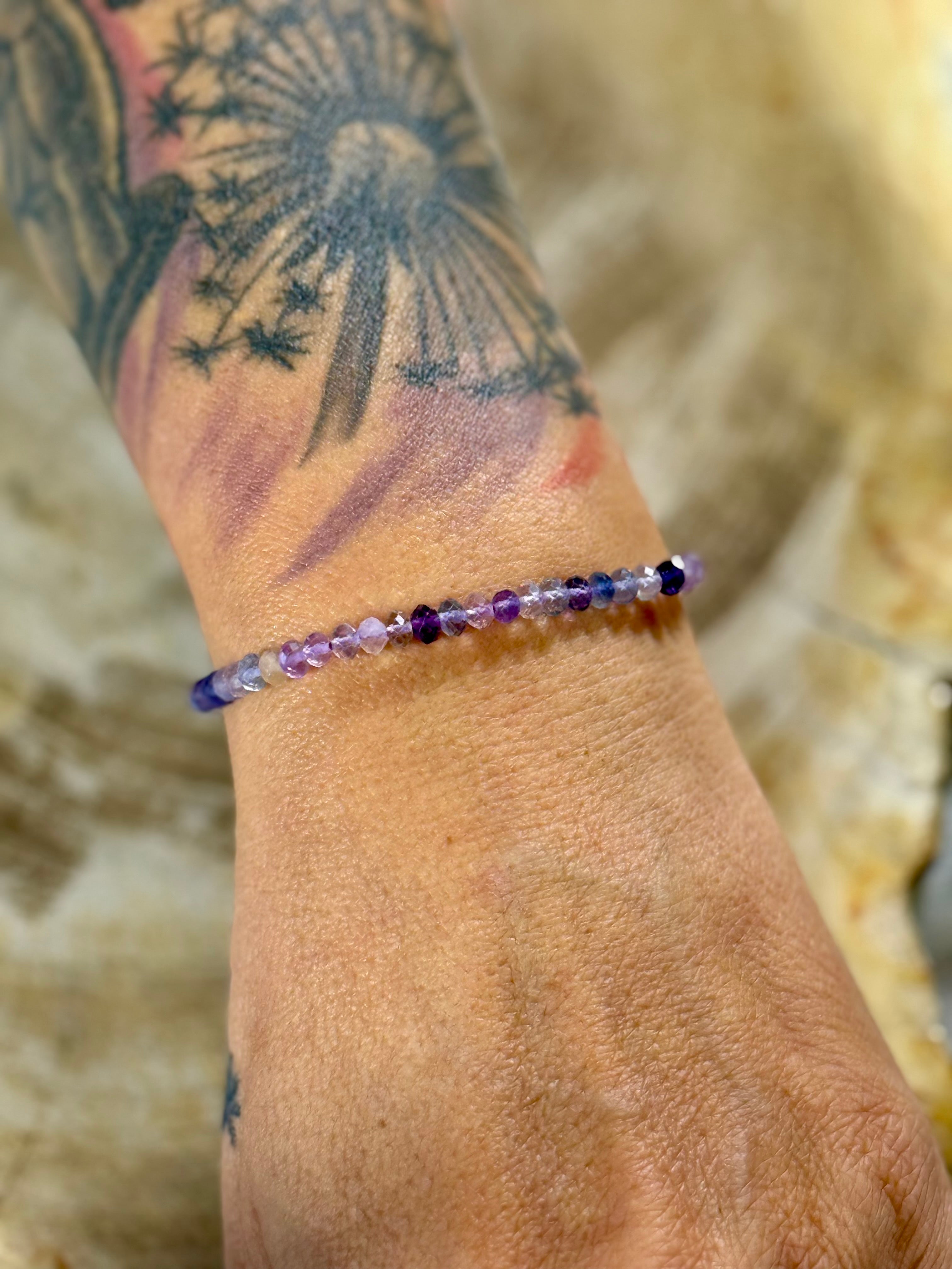 Fluorit | Armband (facettiert) mit runden Steinen