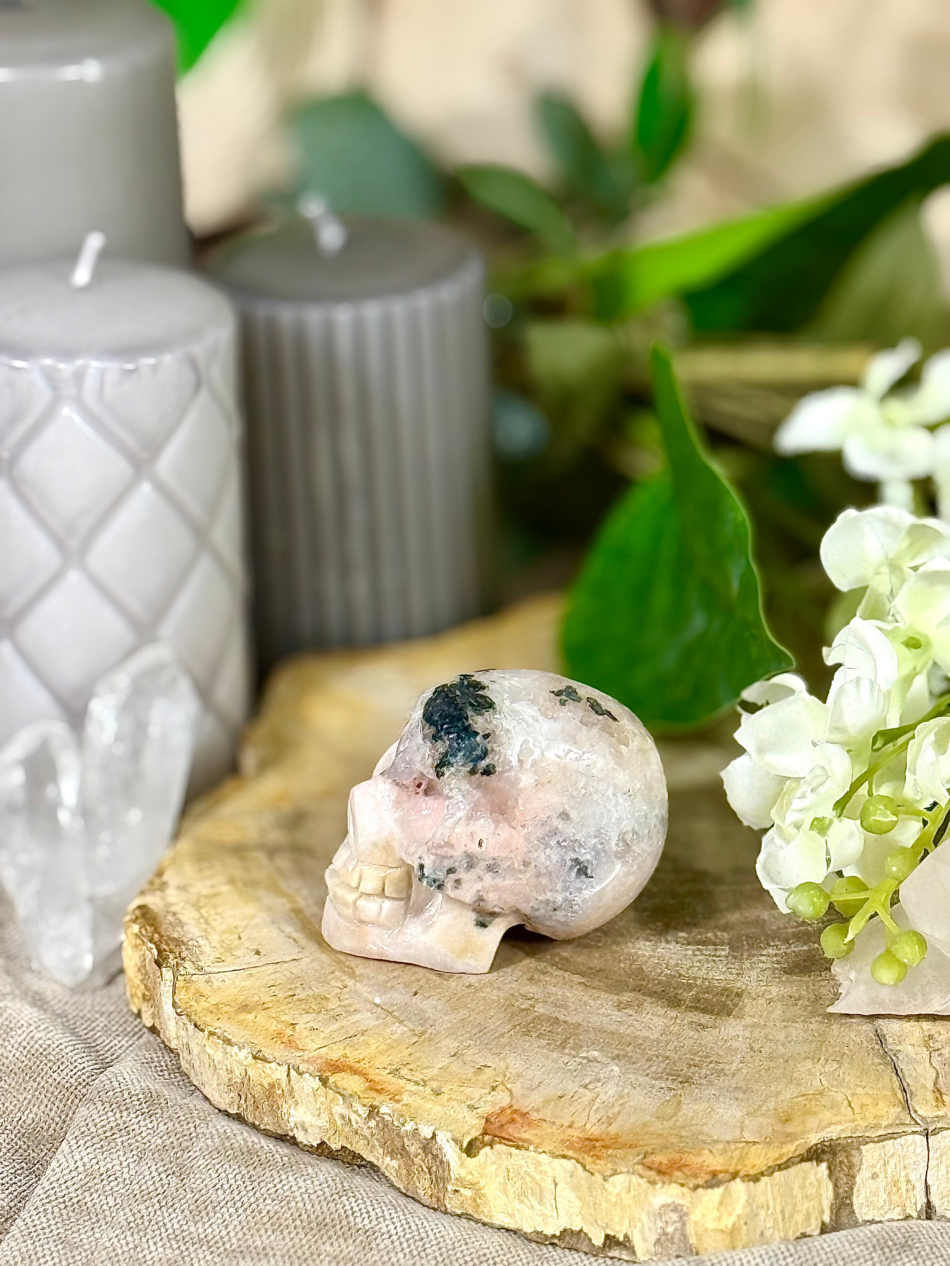 Fundstück Nr. PA16 | Pink Amethyst Totenkopf