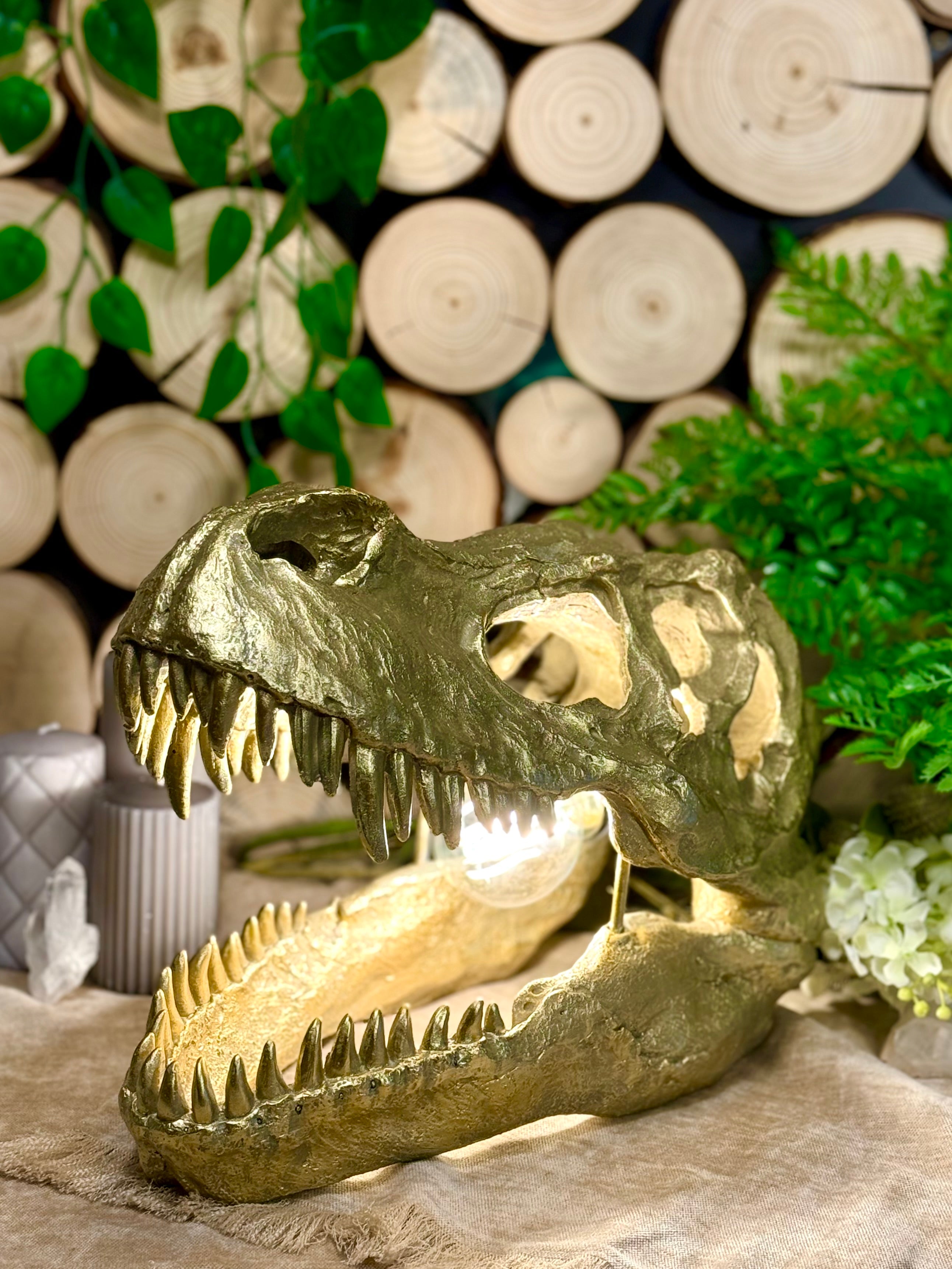 Lampe | T-Rex Wandlampe - Licht aus einer anderen Zeit.