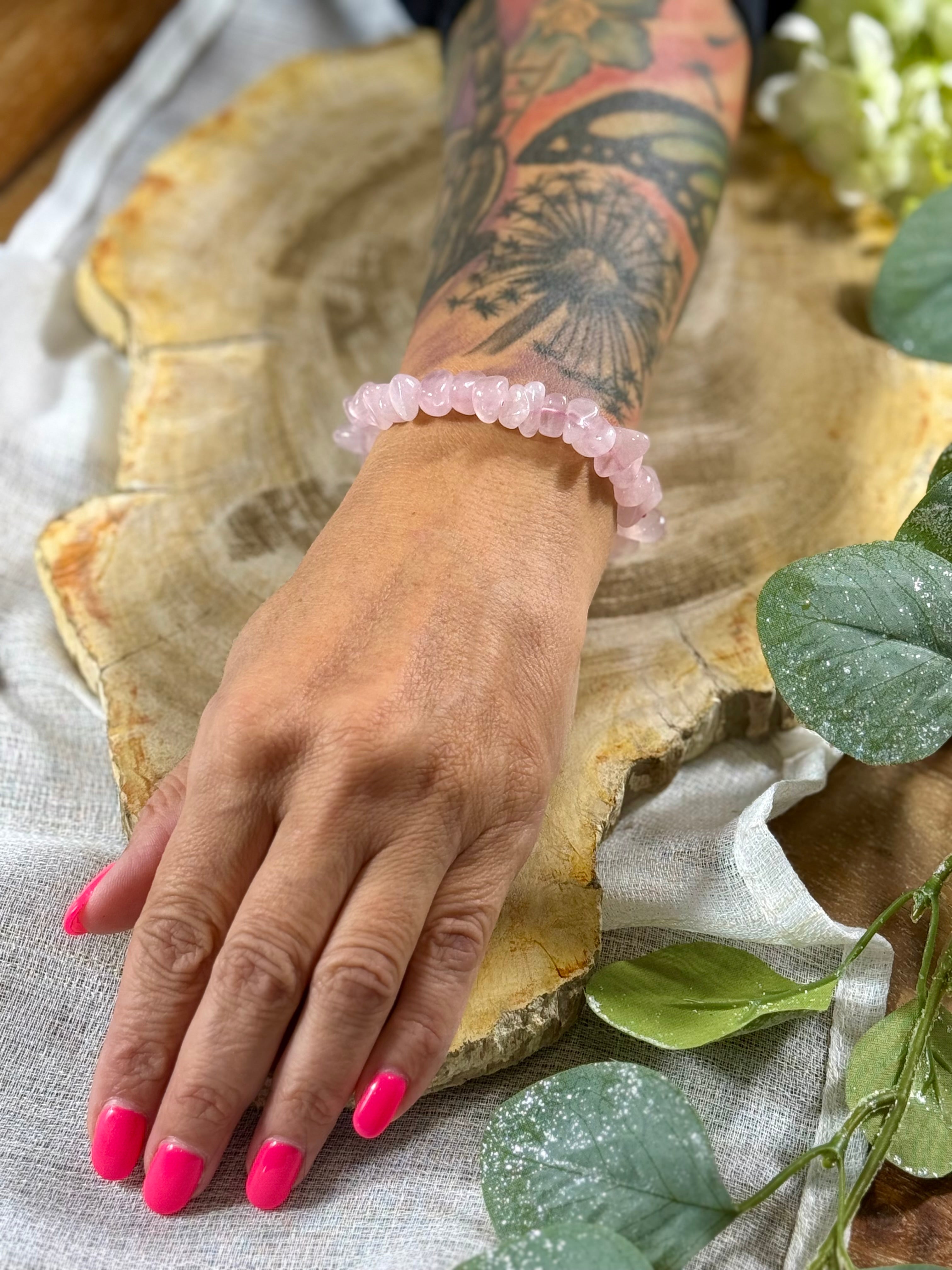 Rosenquarz | Armband (Freiform) mit kleinen Steinen
