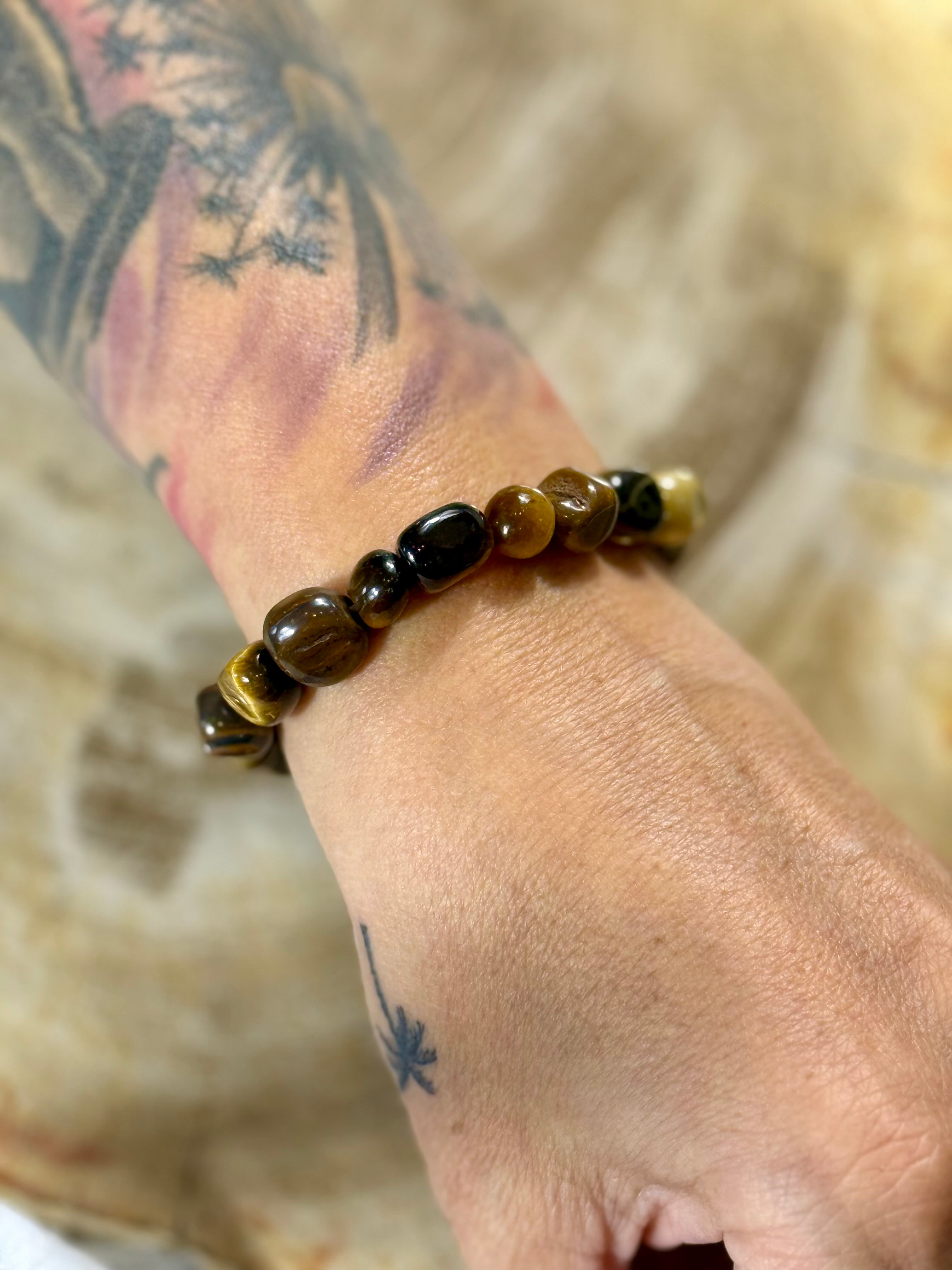 Tigerauge | Armband (Freiform) mit kleinen Steinen