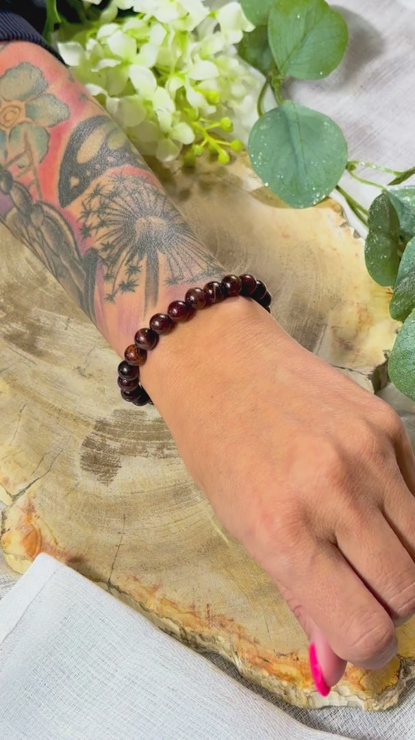 Rotes Tigerauge | Armband (rund) 8mm