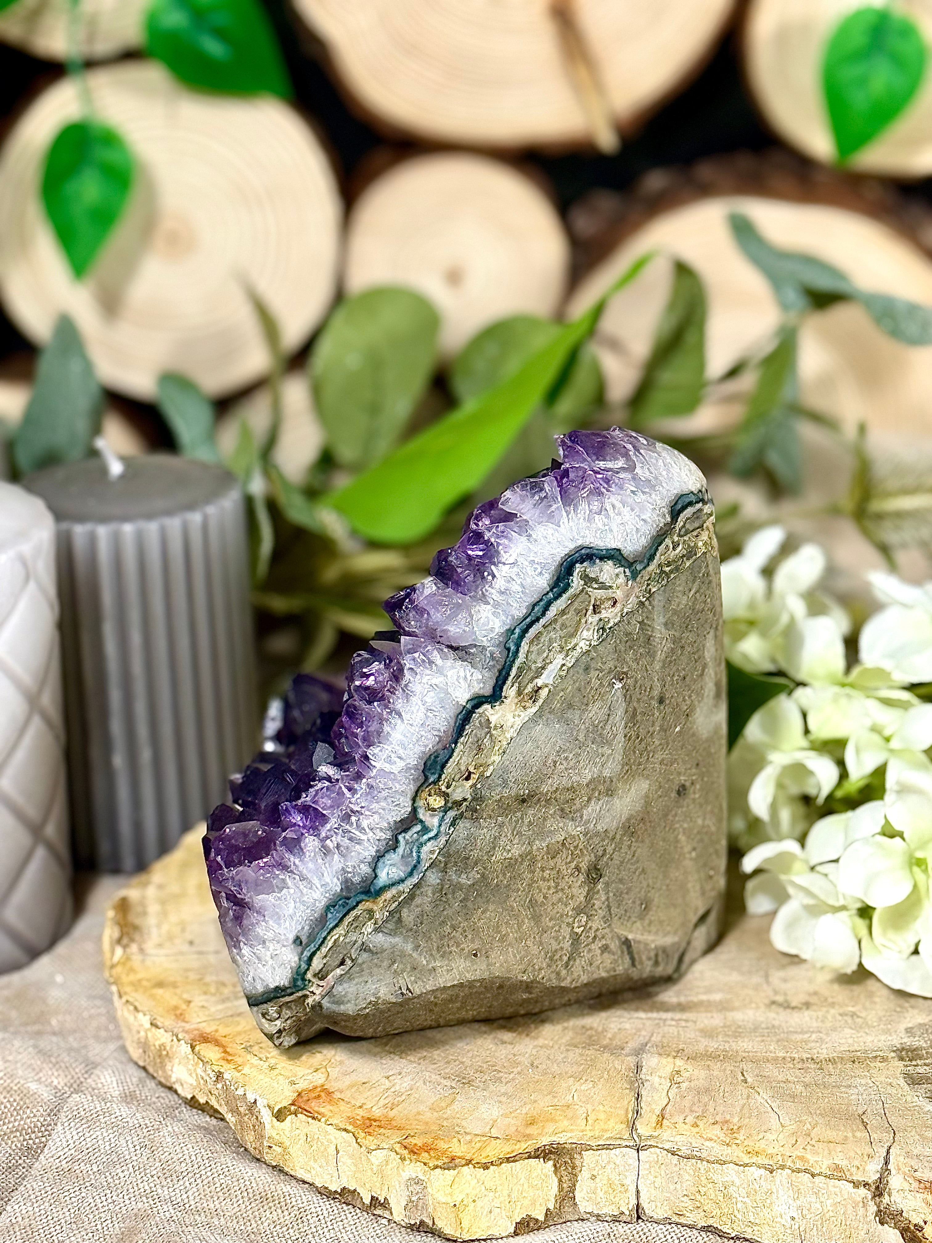 Fundstück Nr. AY24 | Amethyst Geode