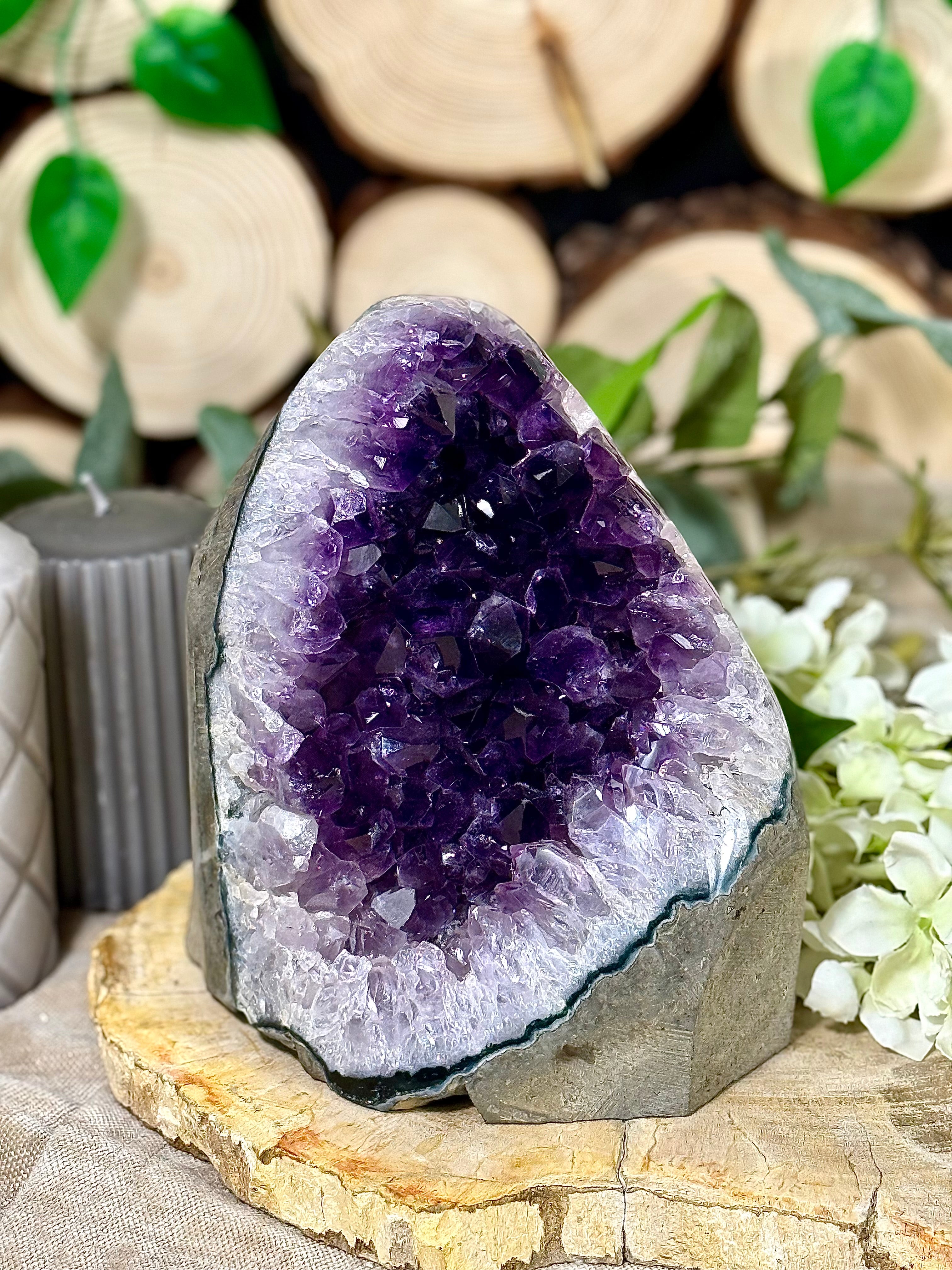Fundstück Nr. AY25 | Amethyst Geode