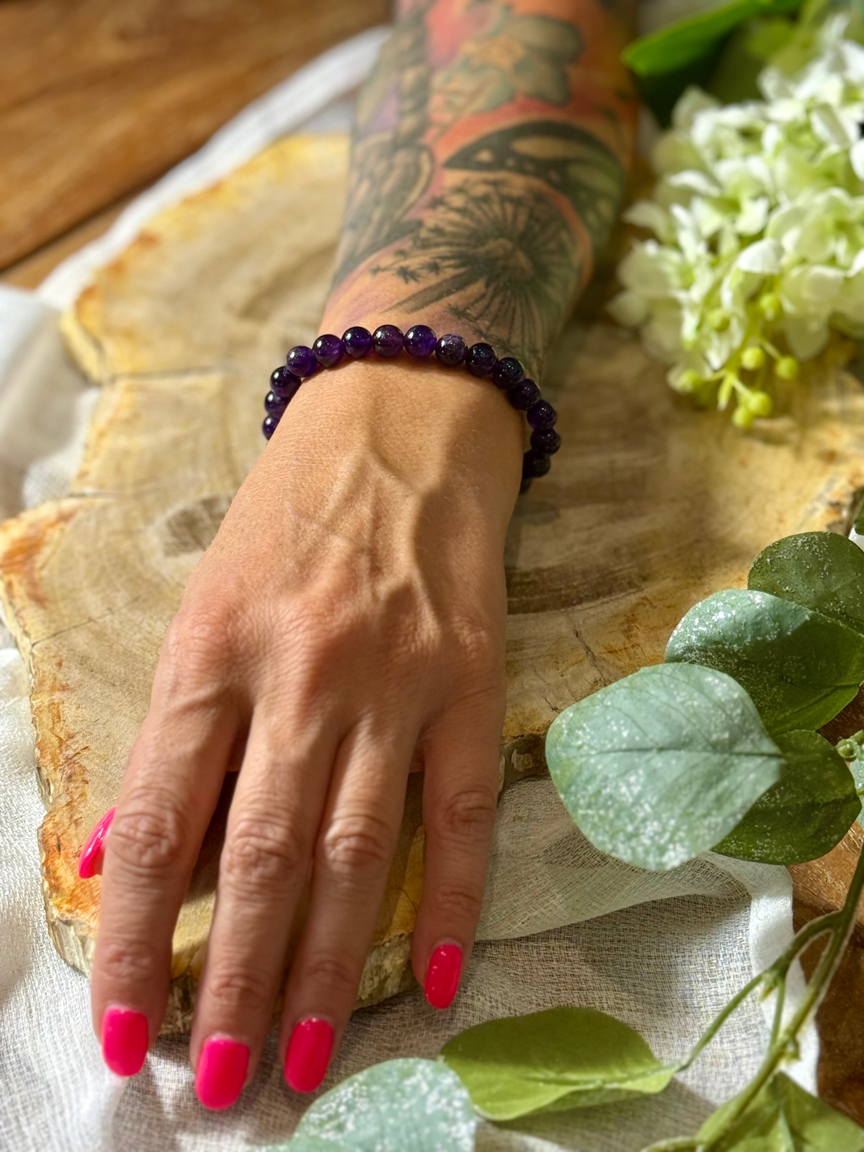 Amethyst | Armband (rund) dunkle Steine (8mm)
