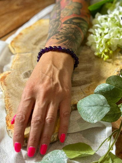 Amethyst | Armband (rund) dunkle Steine (8mm)