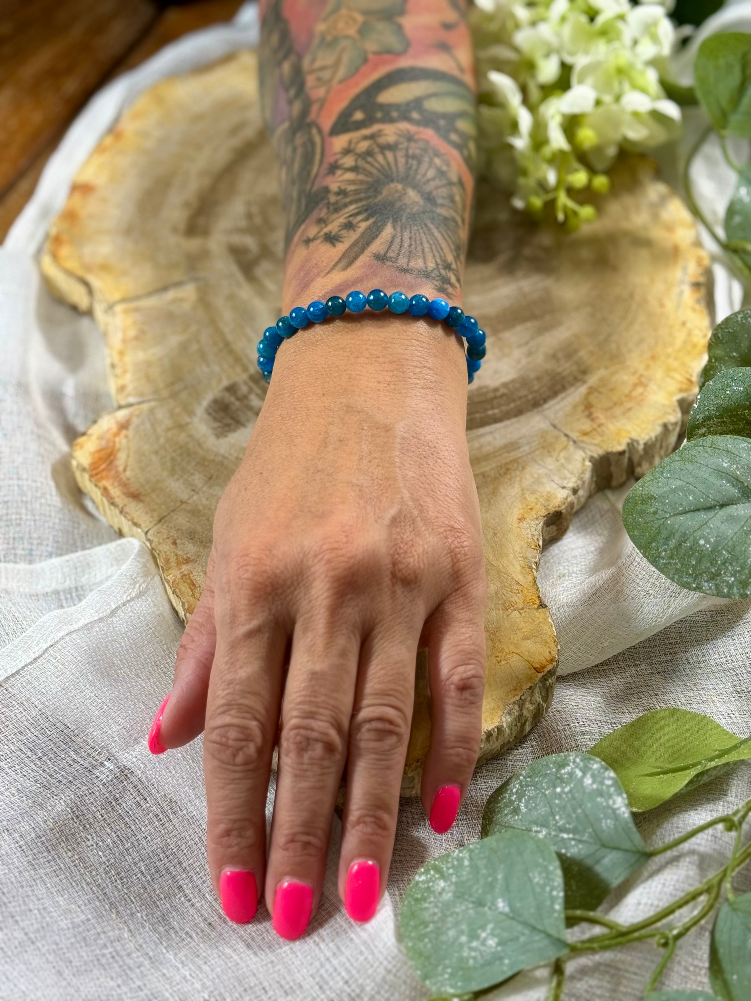 Apatit | Armband (rund) mit kleinen Steinen (6mm)