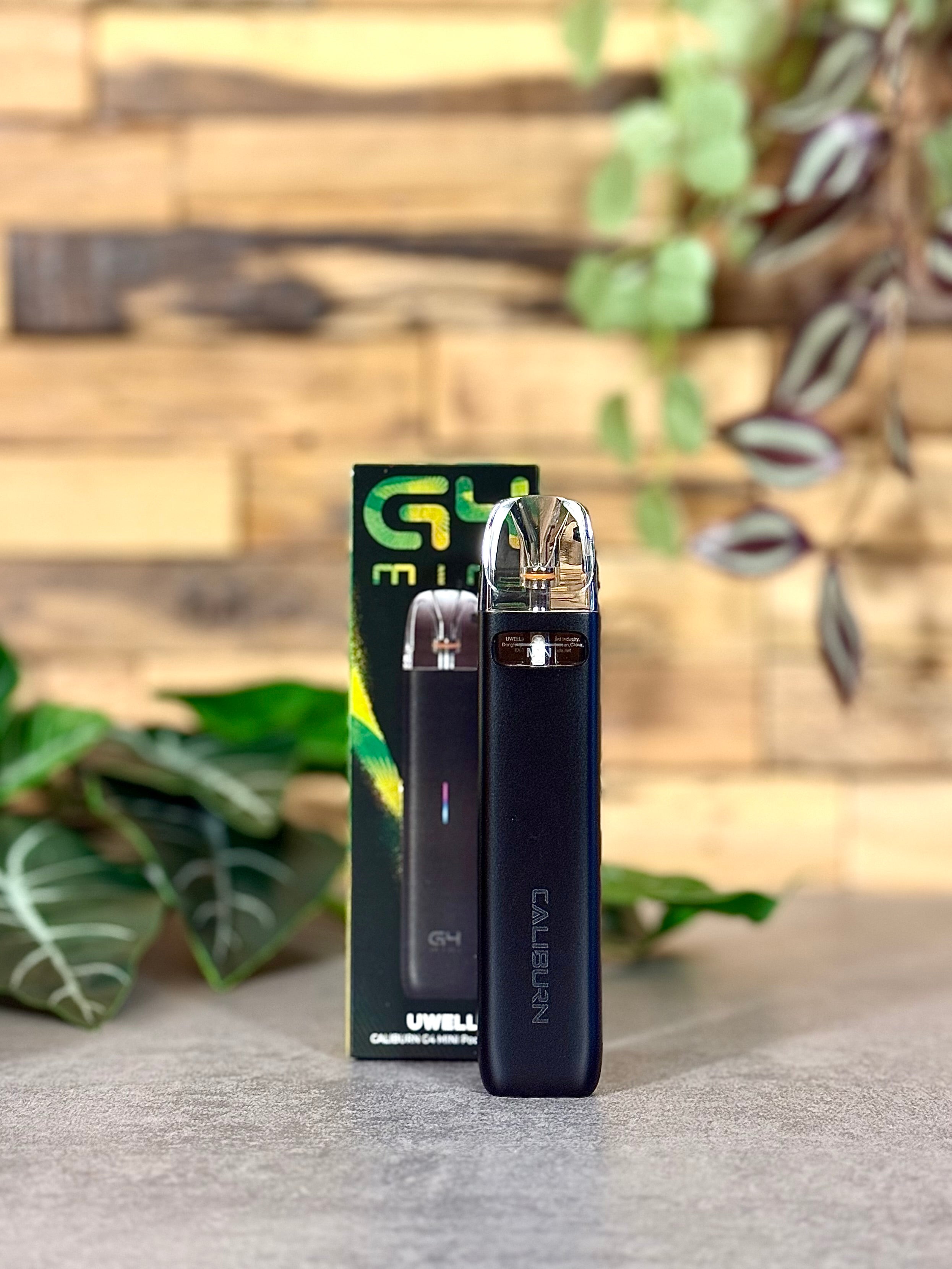 Die Uwell Caliburn G4 Mini | Schwarz - Eleganz, die dein neues Kapitel einleitet.