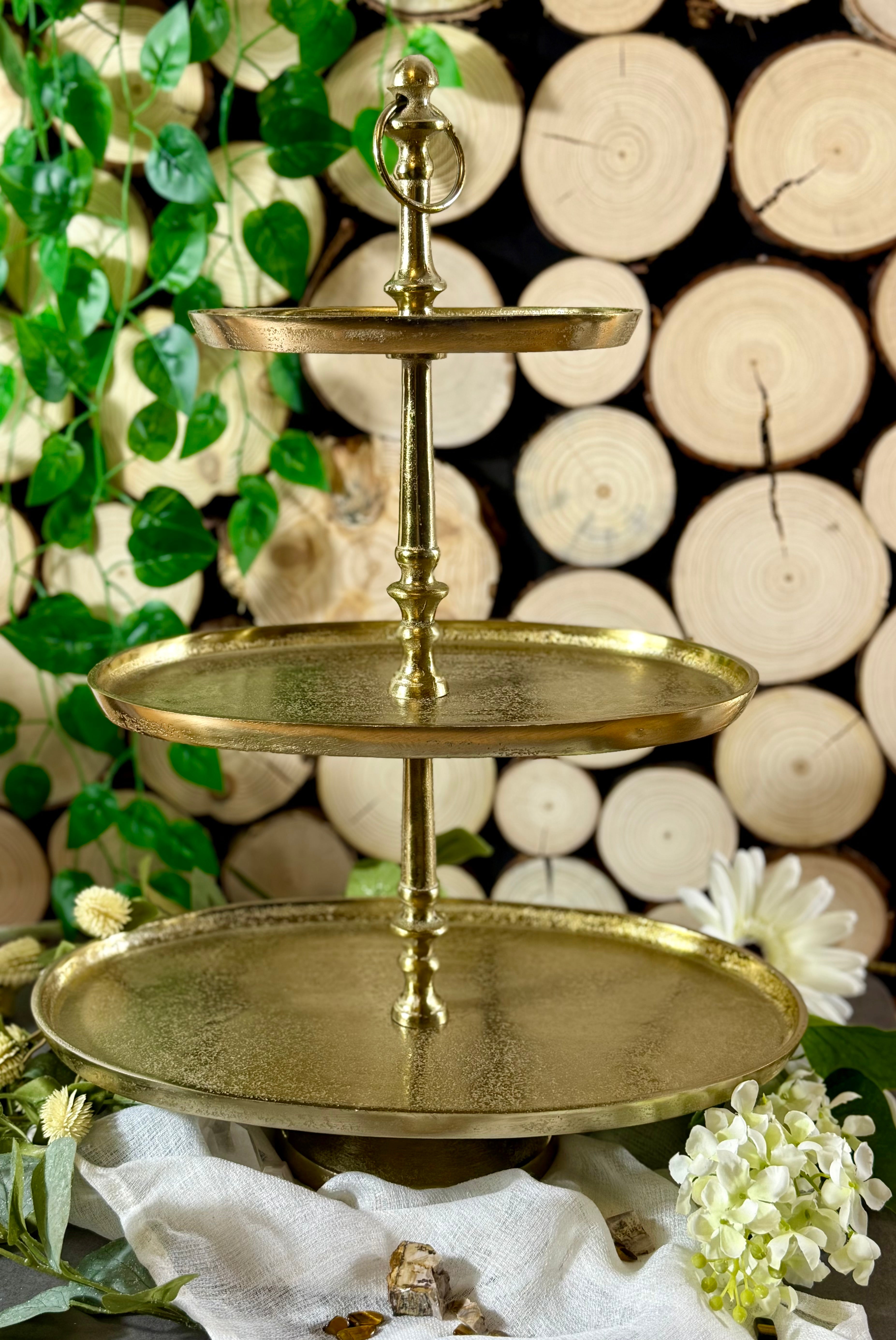 Etagere | Goldene Stufen