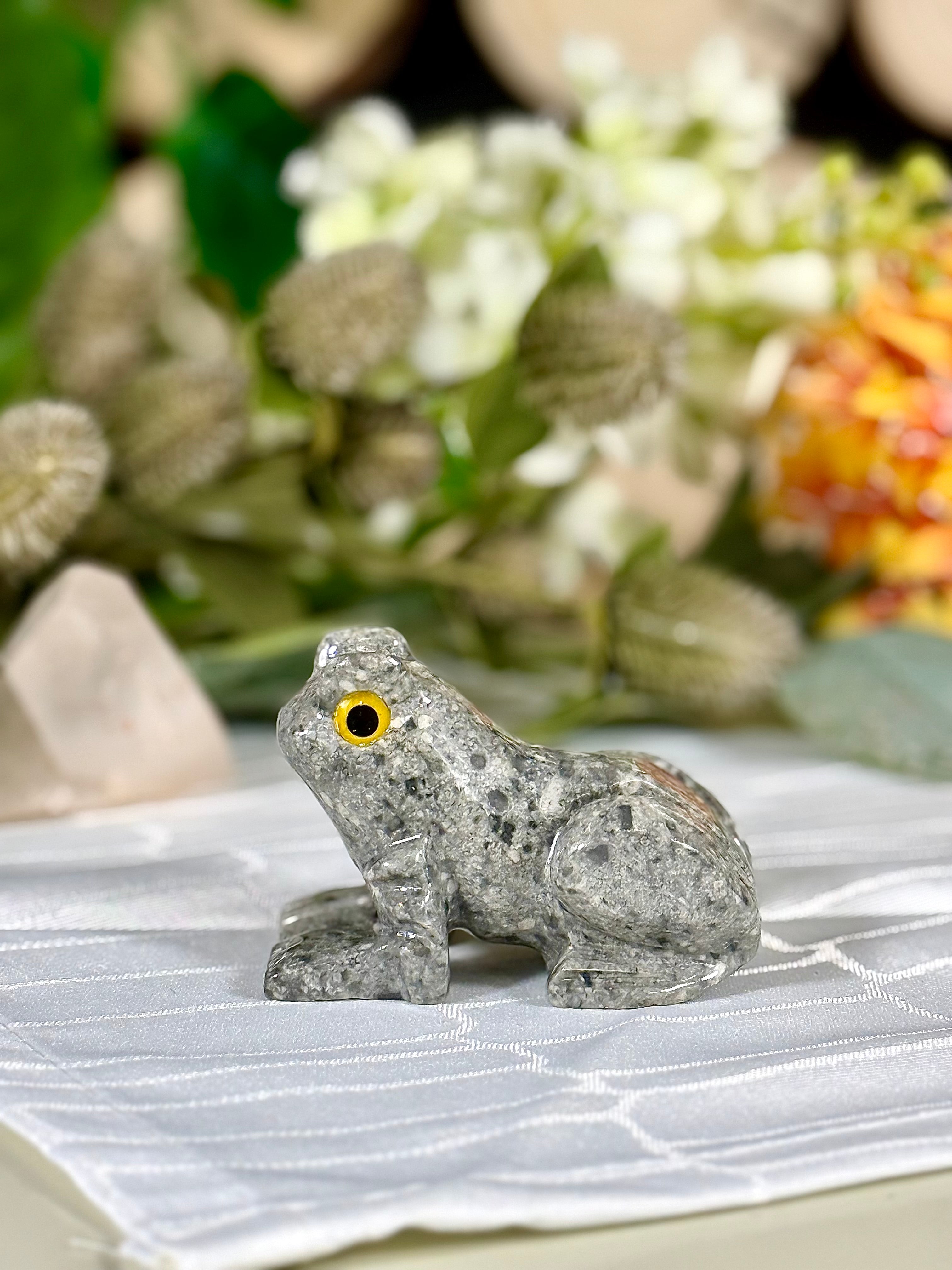 Fundstück Nr. SPECK32 | Kleiner Frosch aus Speckstein