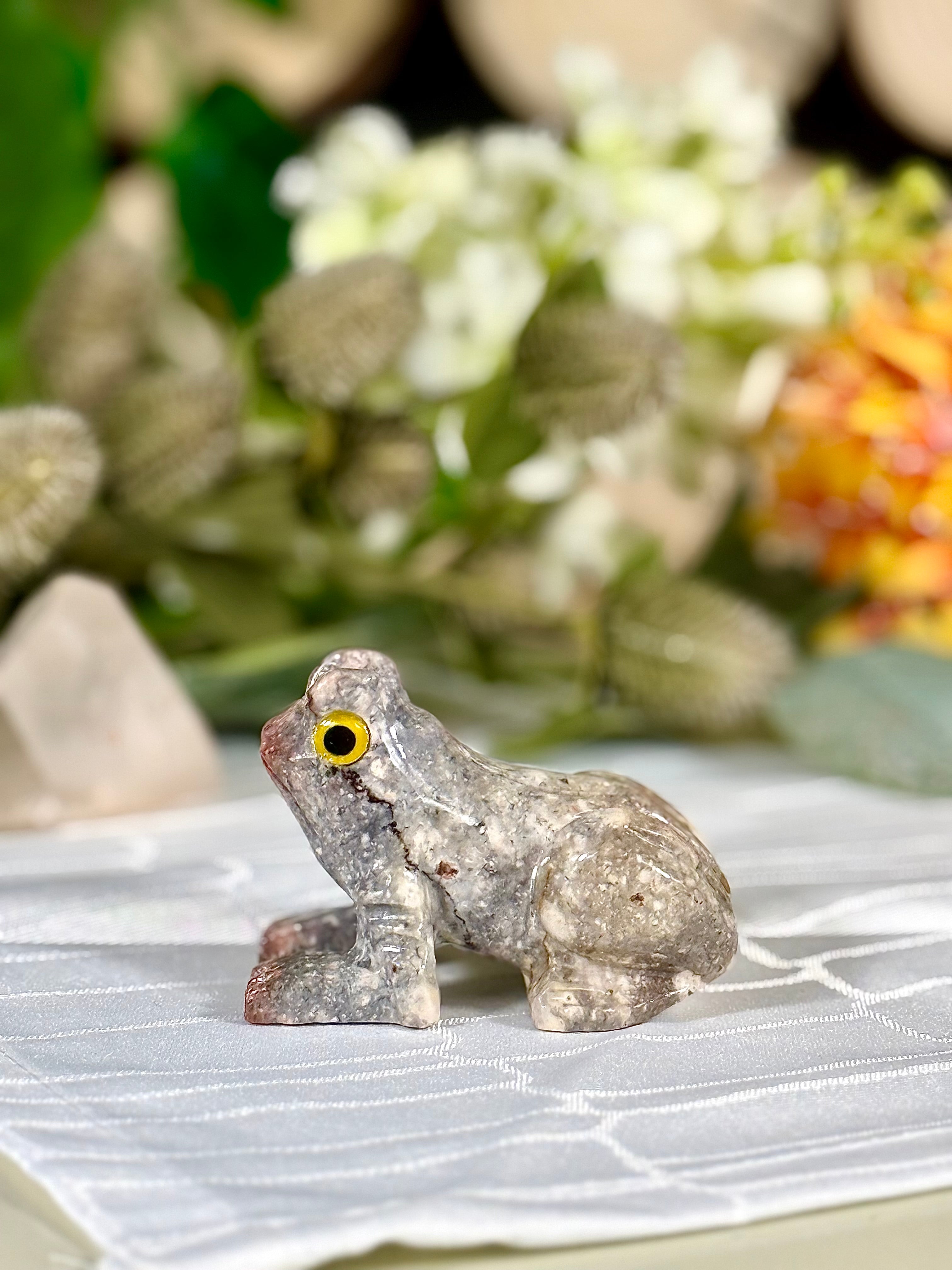 Fundstück Nr. SPECK33 | Kleiner Frosch aus Speckstein
