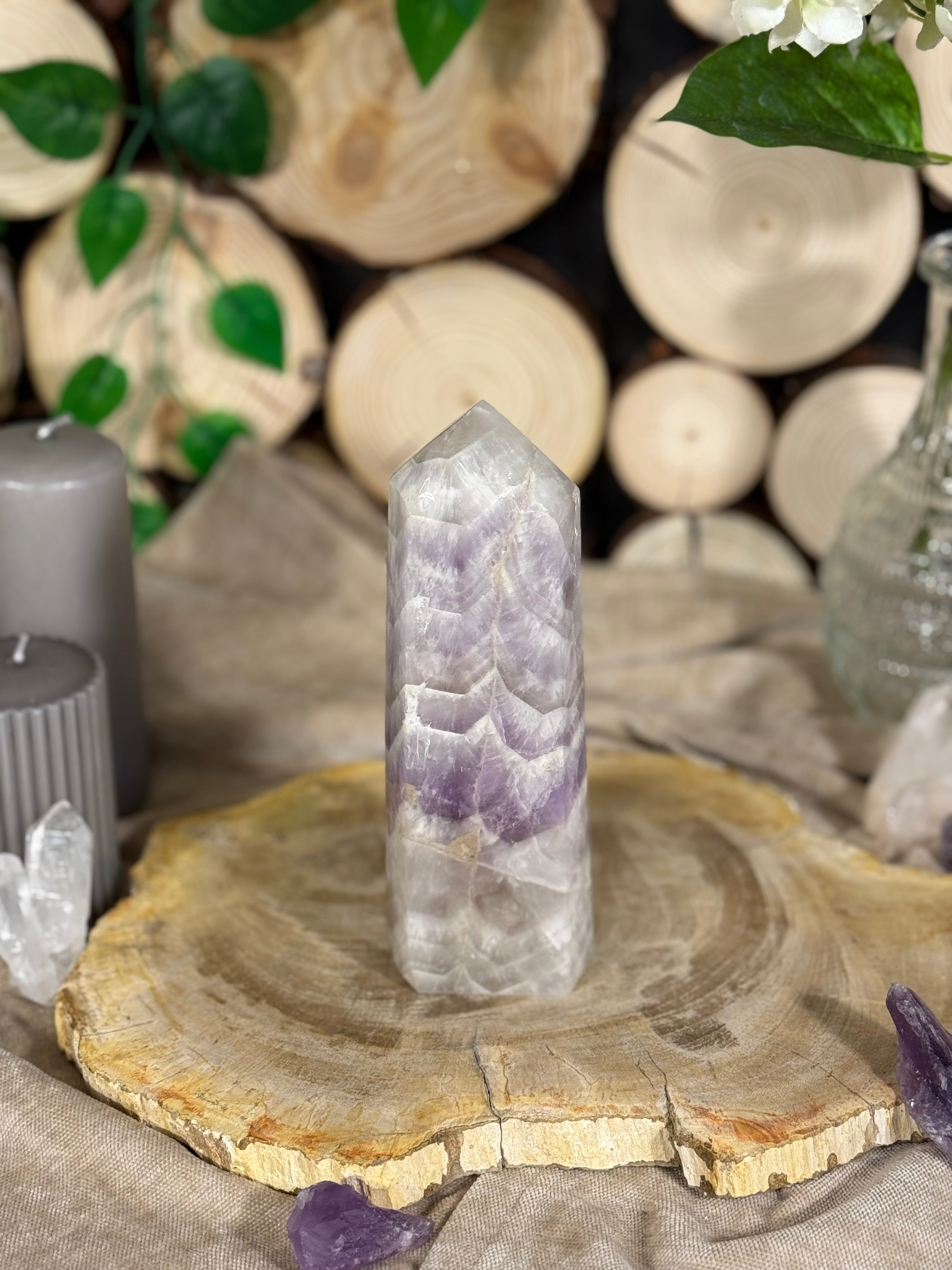 Fundstück Nr. 1 | Chevron-Amethyst Freiform - geschliffen, aber nicht glattgebügelt