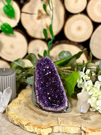Fundstück Nr. AY8 | Amethyst Geode