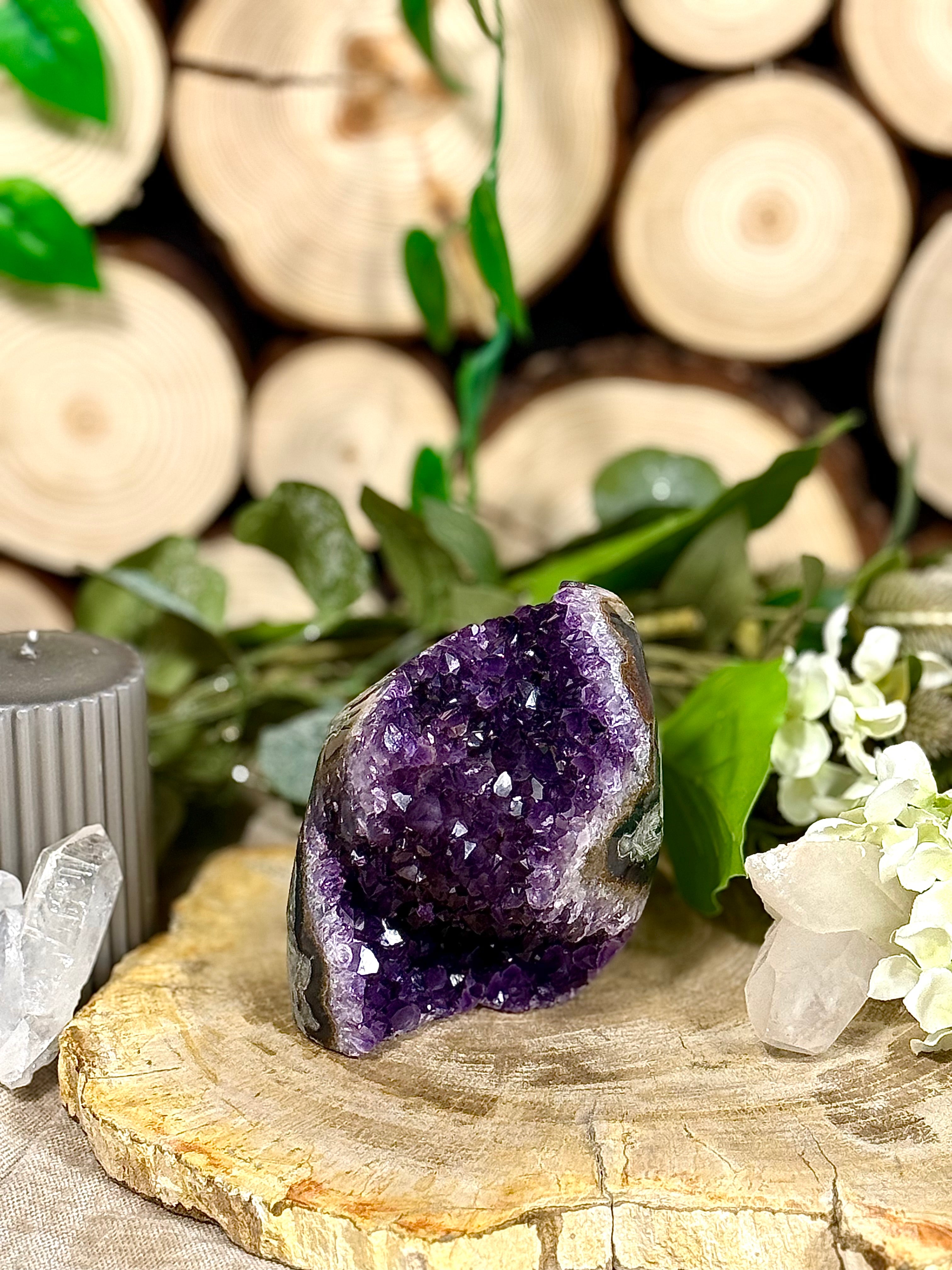 Fundstück Nr. AY9 | Amethyst Geode