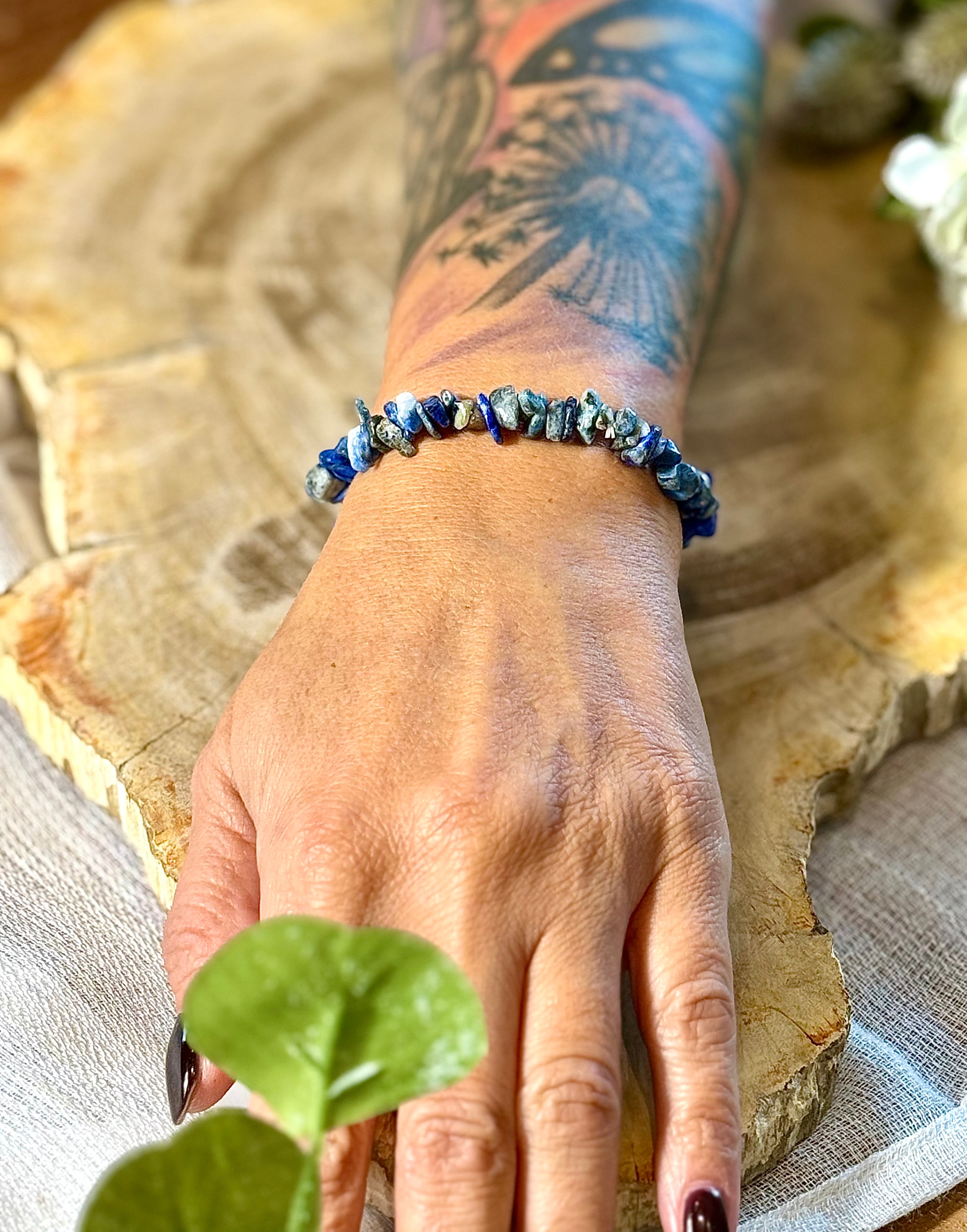 Lapislazuli | Armband (Splitter) mit hellen Steinen