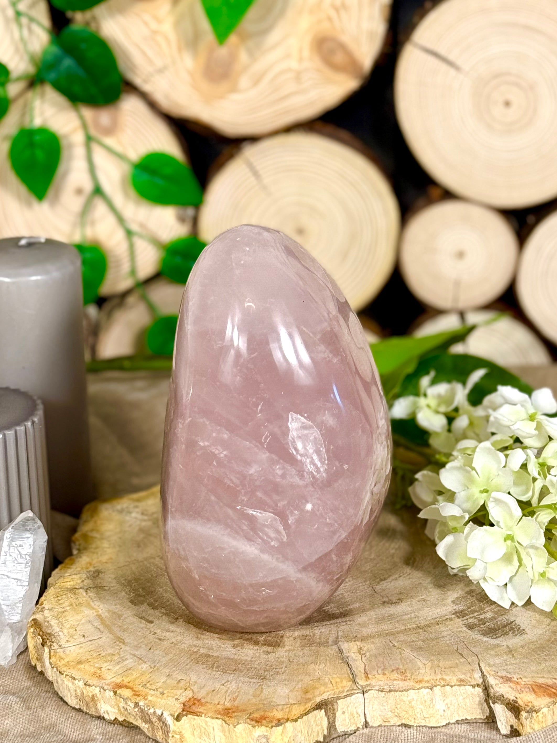 Fundstück Nr. 135 | Rosenquarz -Das Herz, das in deiner Hand liegt.