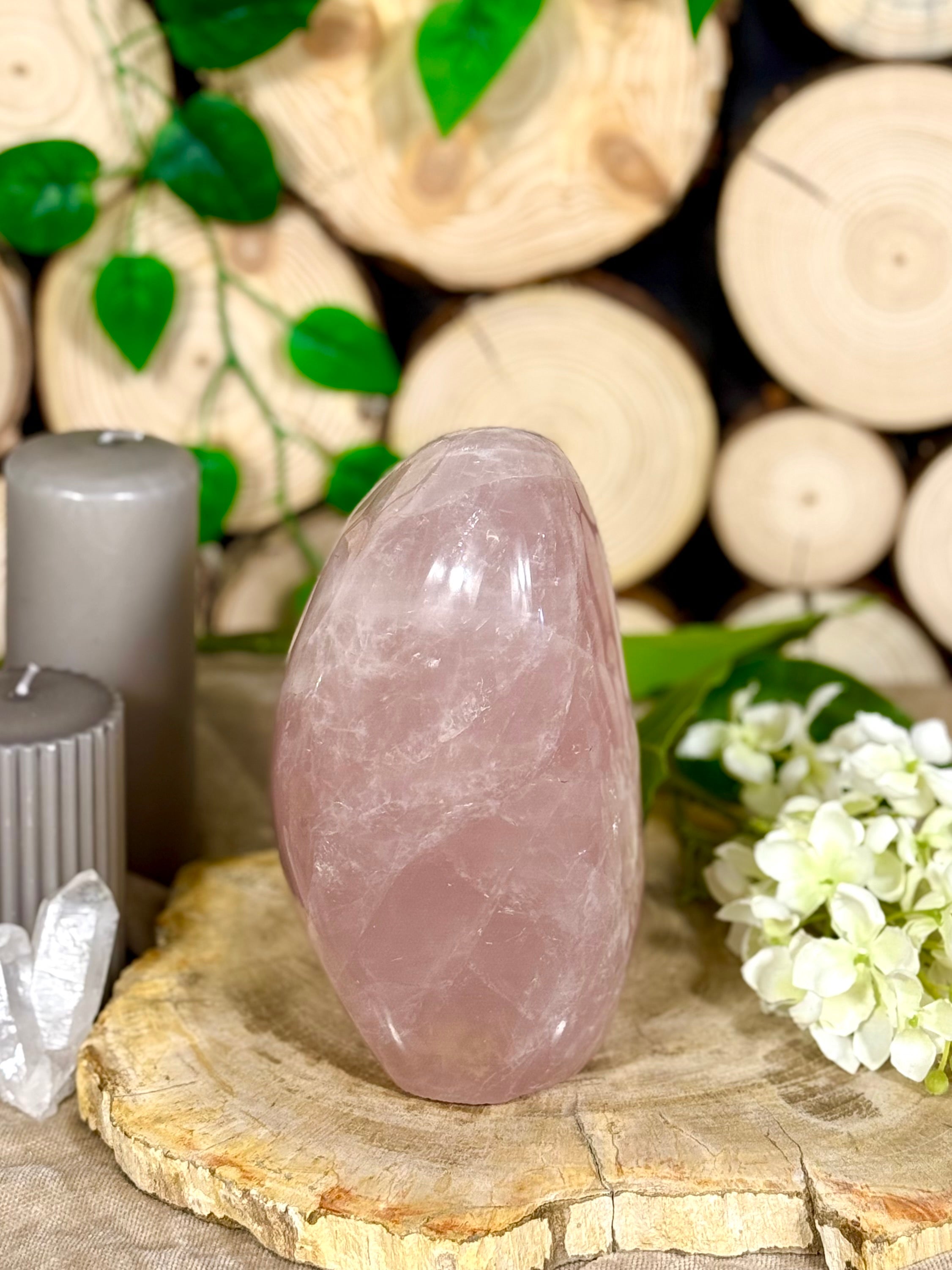 Fundstück Nr. 135 | Rosenquarz -Das Herz, das in deiner Hand liegt.