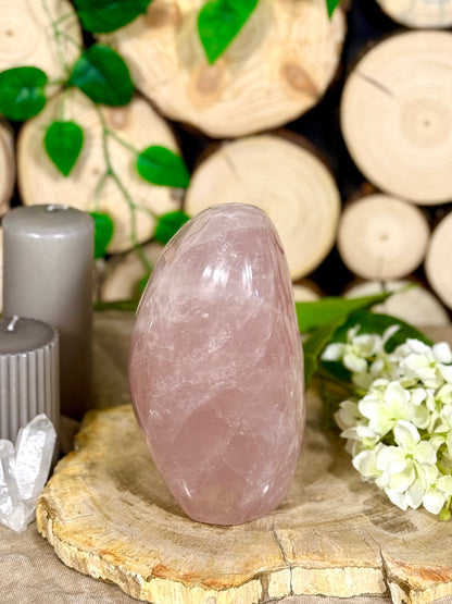 Fundstück Nr. 135 | Rosenquarz -Das Herz, das in deiner Hand liegt.