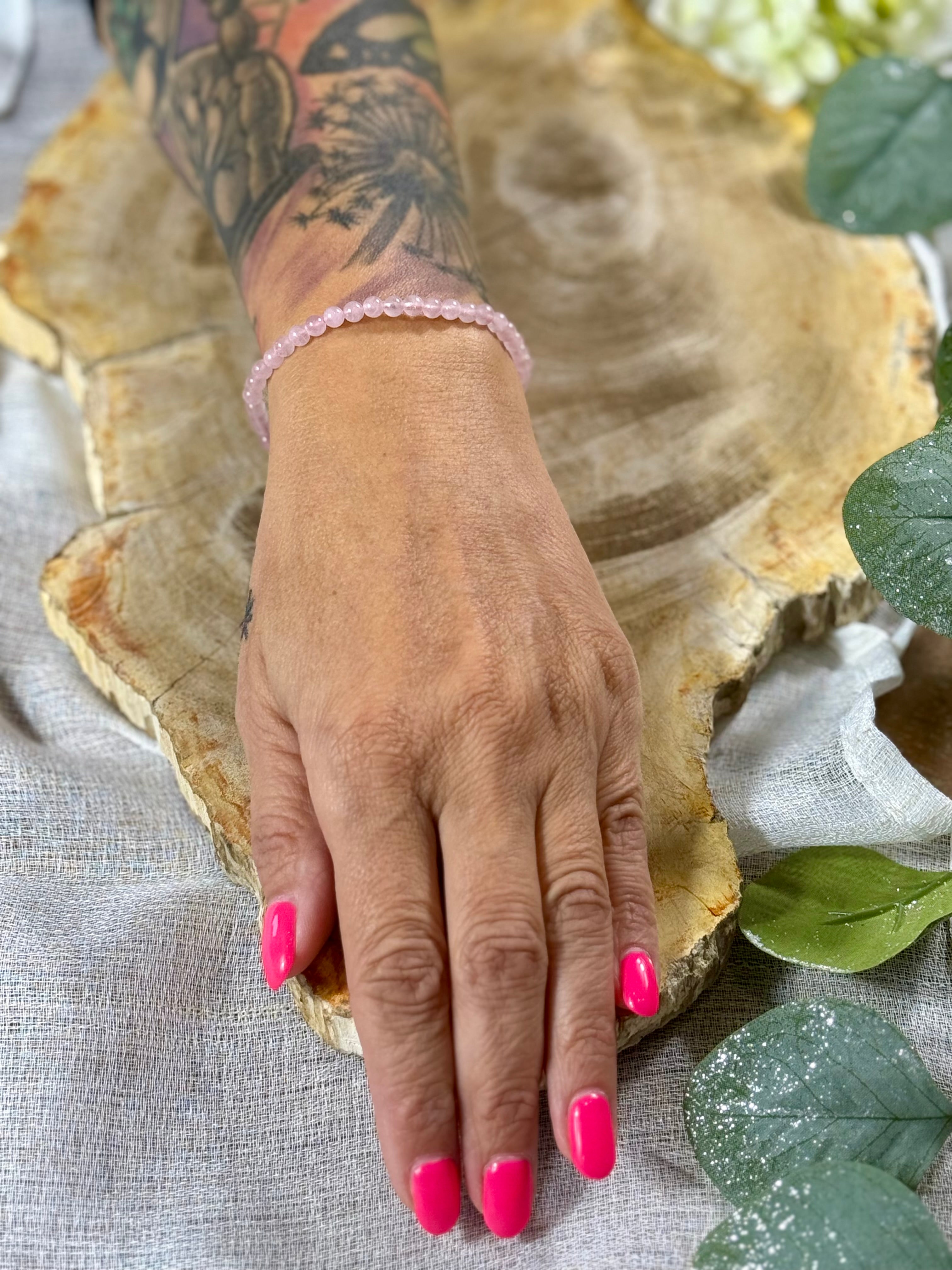 Rosenquarz | Armband (rund) mit kleinen Steinen (3mm)