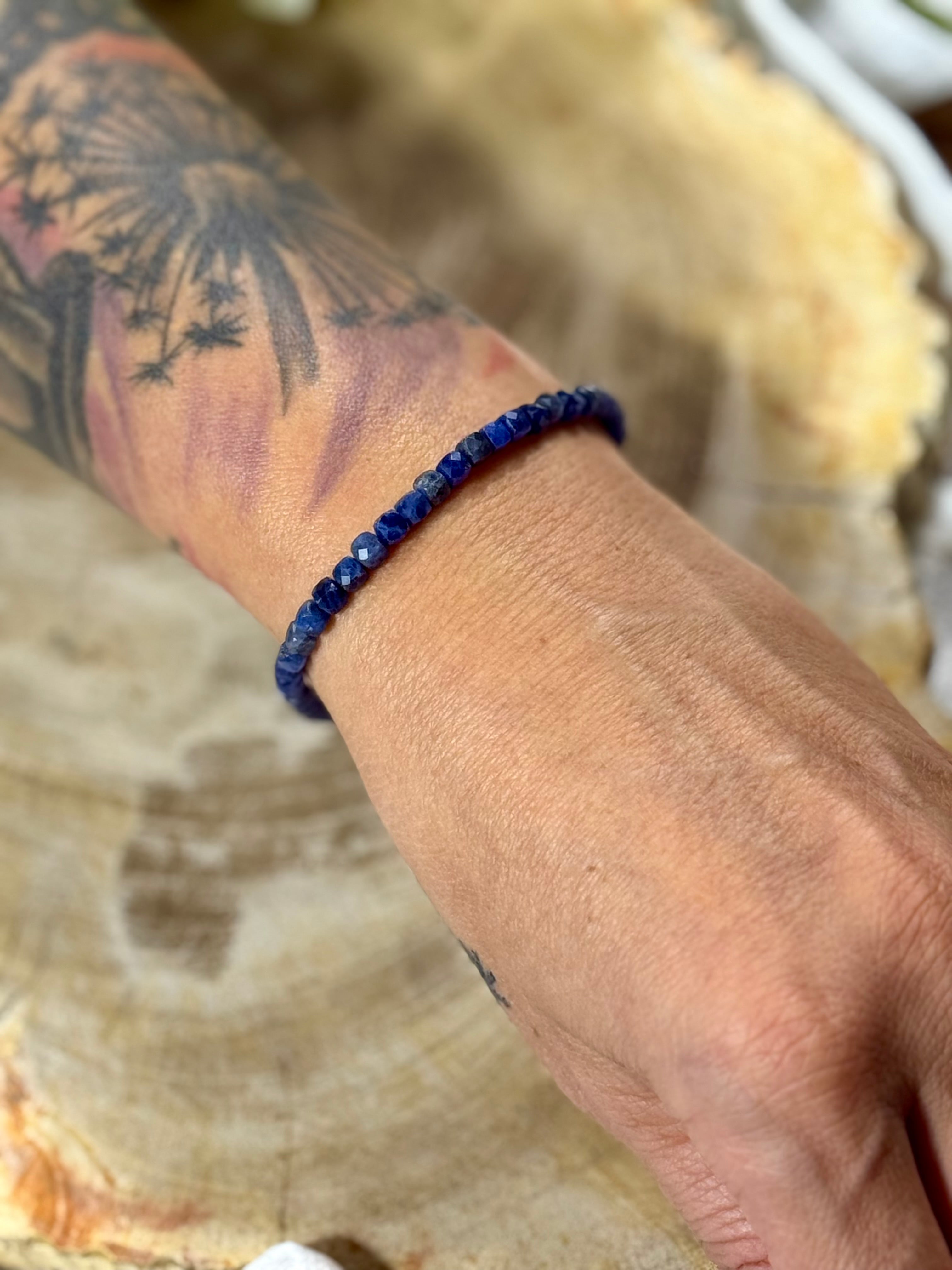 Sodalith | Armband (facettiert) mit eckigen Steinen