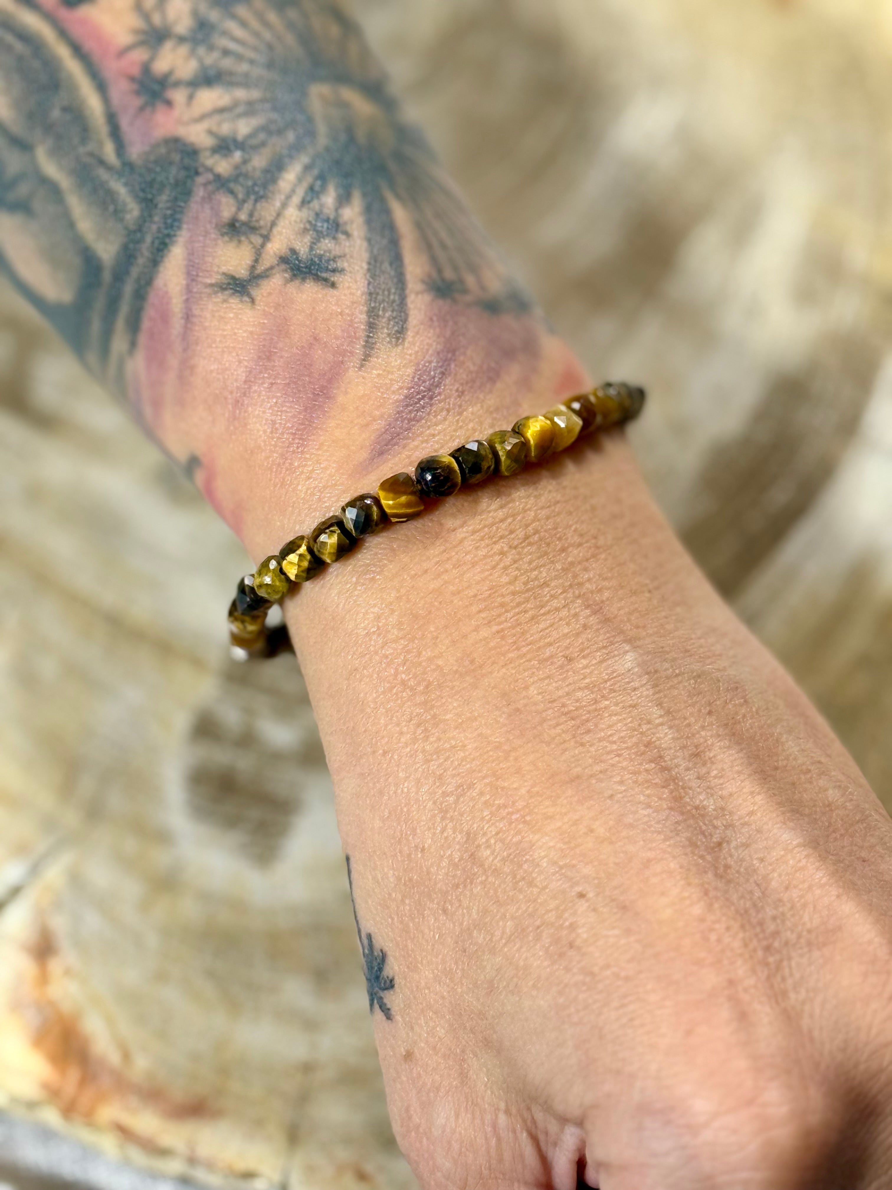 Tigerauge | Armband (facettiert) eckige Steine
