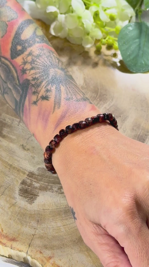 Rotes Tigerauge | Armband (facettiert) eckige Steine