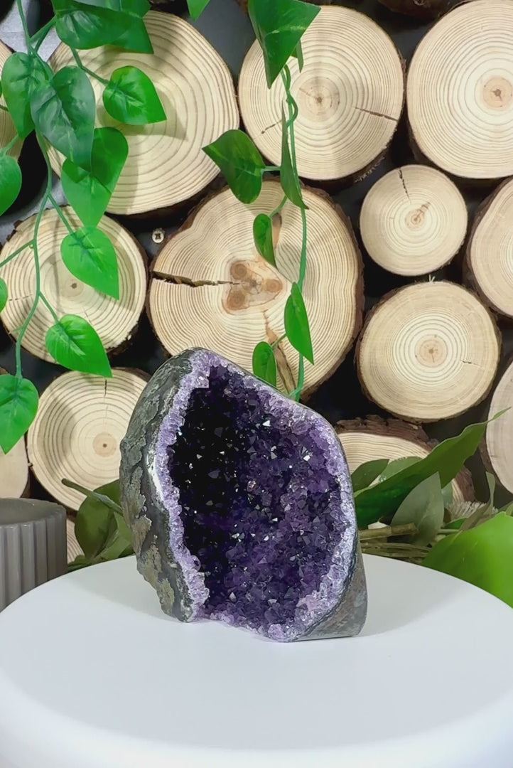 Fundstück Nr. AY11 | Amethyst Geode