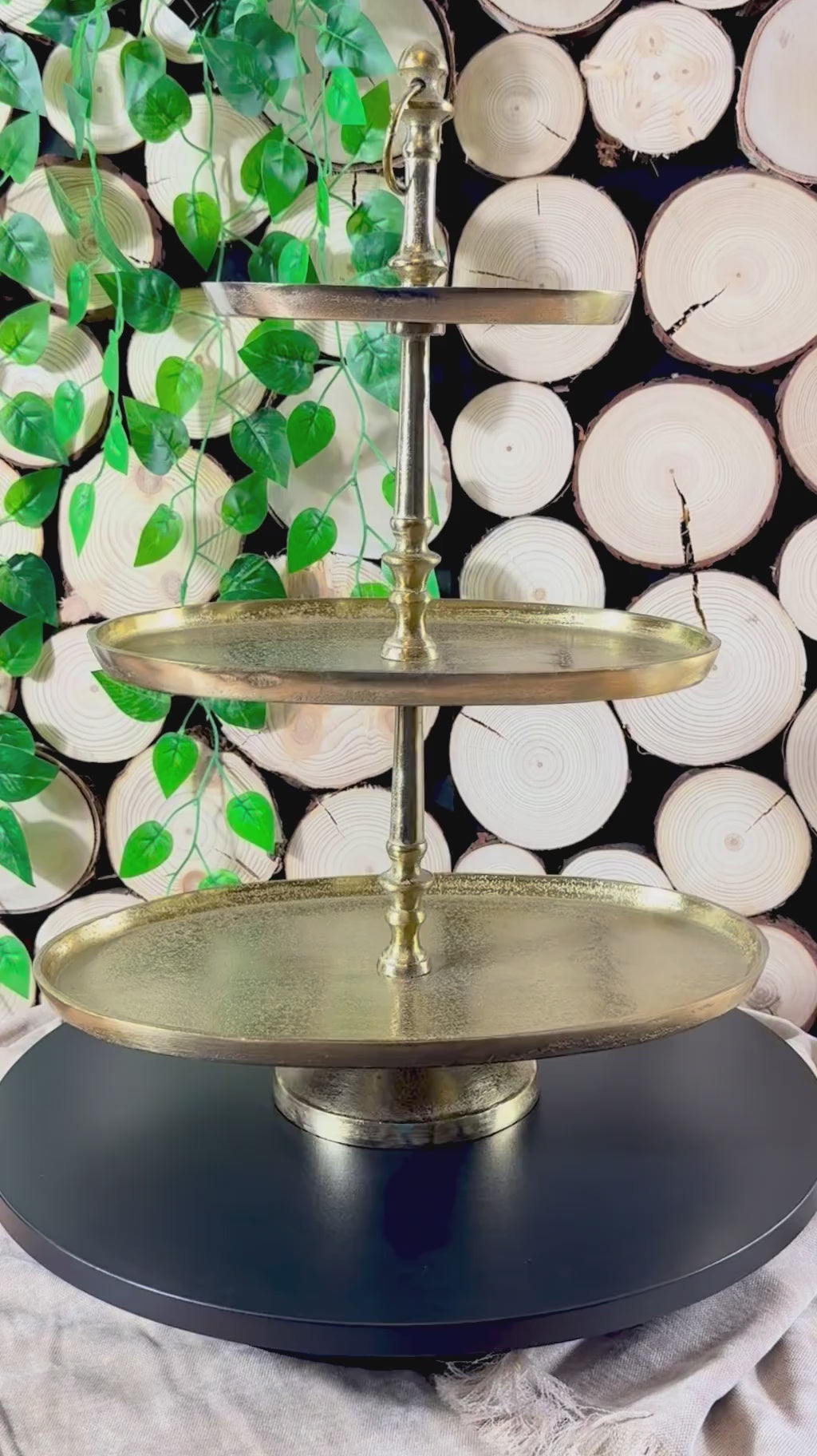 Etagere | Goldene Stufen