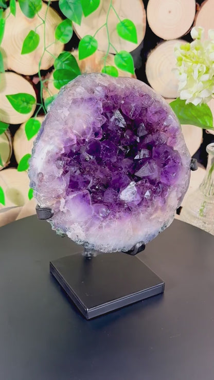Fundstück Nr. 60 | Amethystdruse aus Uruguay - 4,8 KG auf Metallständer