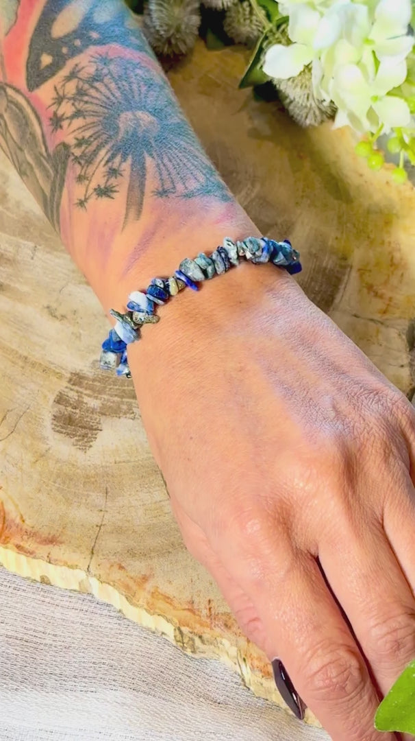 Lapislazuli | Armband (Splitter) mit hellen Steinen