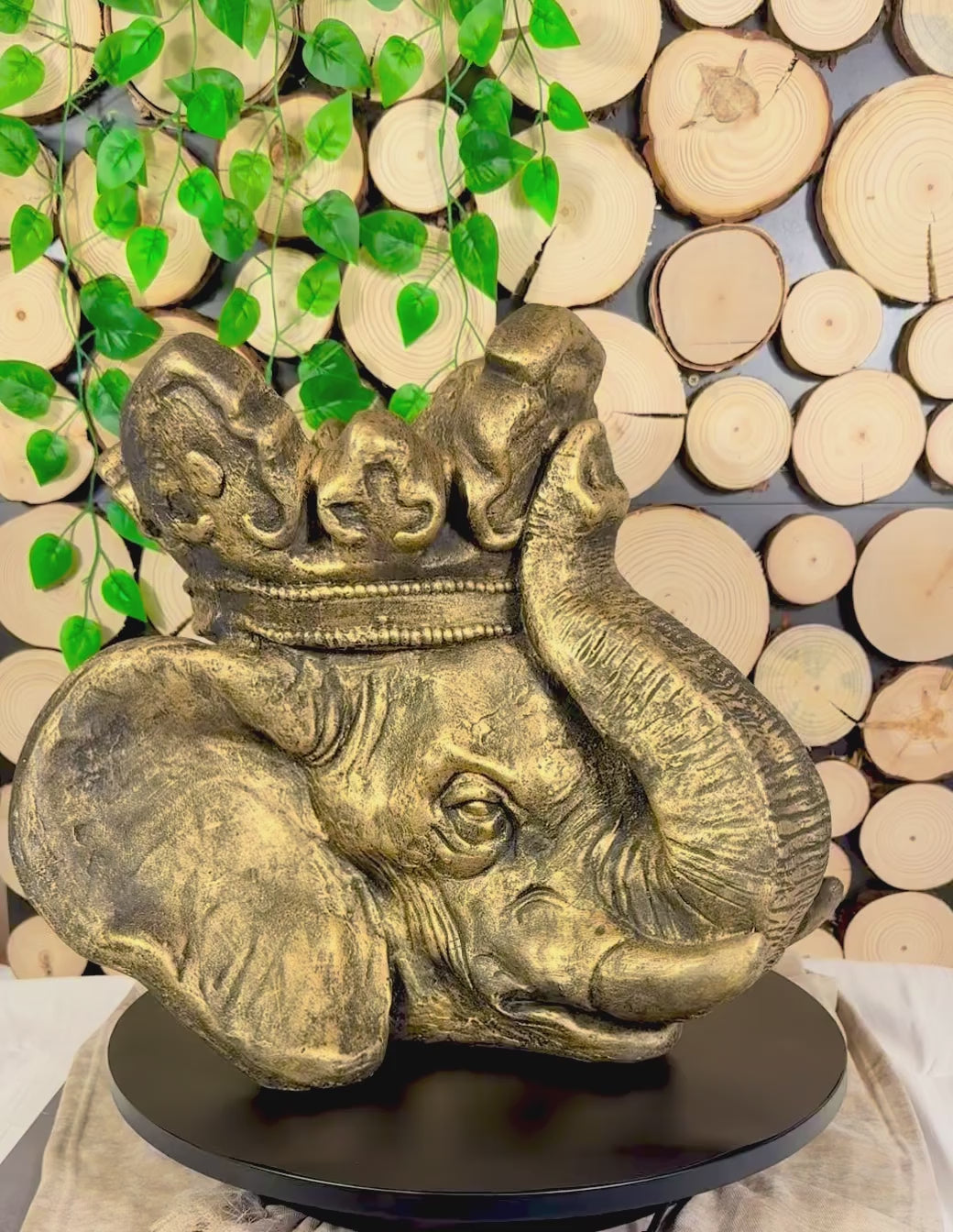 Dekotopf | Der Weise der Wildnis - Pflanztopf Elefant