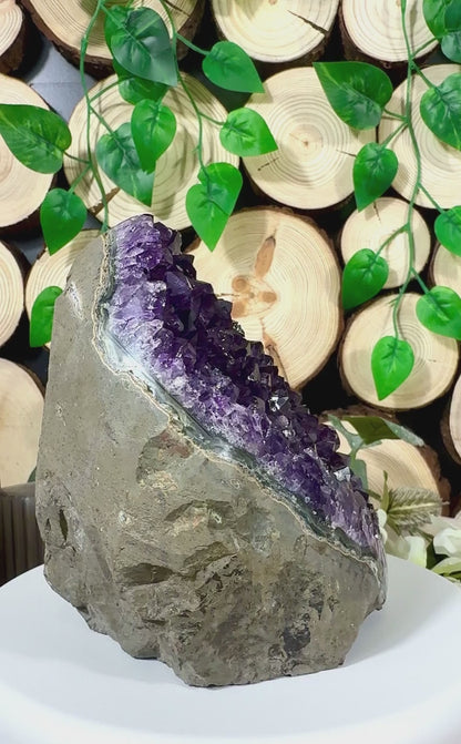 Fundstück Nr. AY23 | Amethyst Geode