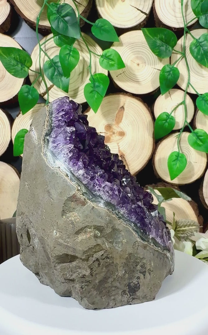 Fundstück Nr. AY23 | Amethyst Geode