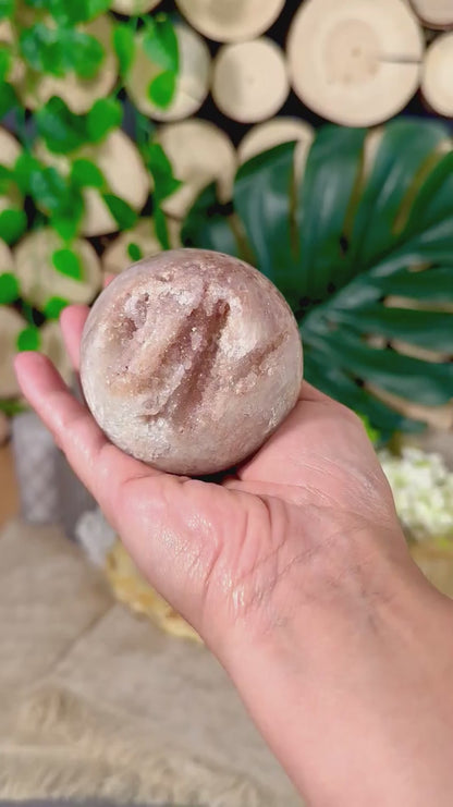 Fundstück Nr. PA5 | Pink Amethyst Kugel